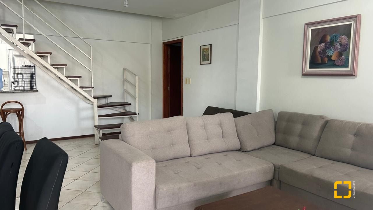 Apartamento com 270m², 6 quartos (sendo 2 suítes), 3 garagens, no bairro Ingleses em Florianópolis