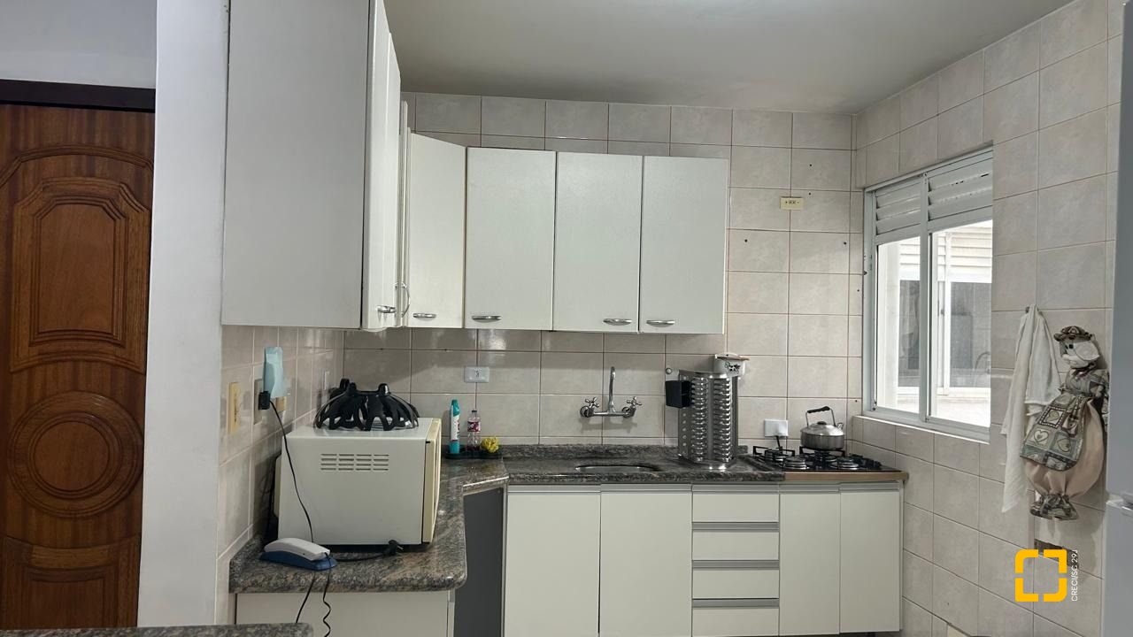 Apartamento com 270m², 6 quartos (sendo 2 suítes), 3 garagens, no bairro Ingleses em Florianópolis