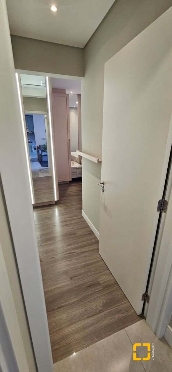 Apartamento com 63m², 3 quartos (sendo 1 suíte), 1 garagem, no bairro Trindade em Florianópolis