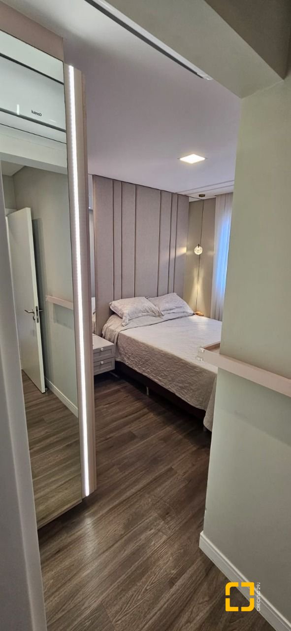 Apartamento com 63m², 3 quartos (sendo 1 suíte), 1 garagem, no bairro Trindade em Florianópolis