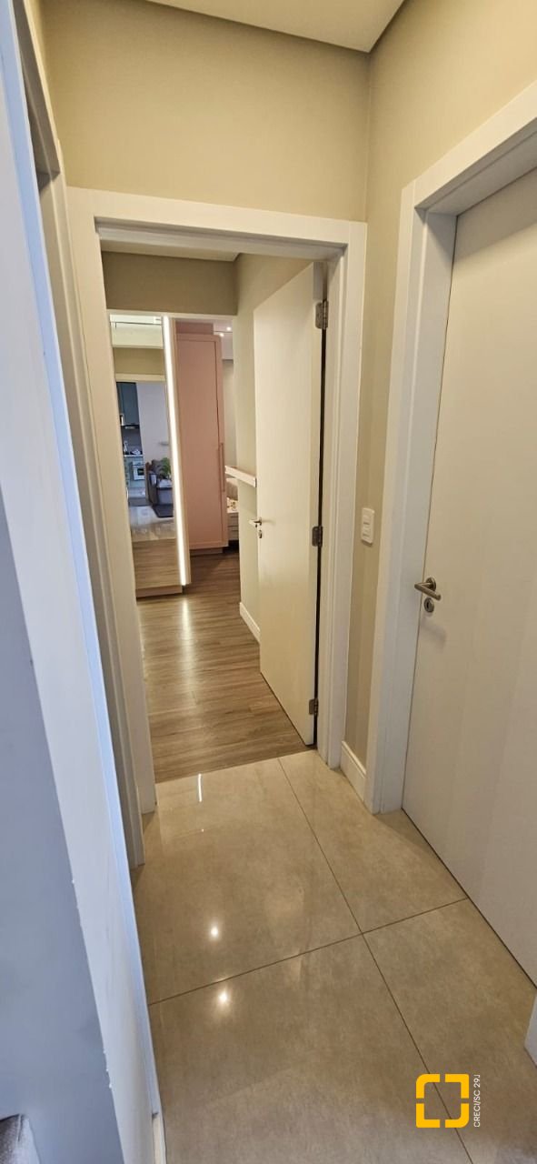 Apartamento com 63m², 3 quartos (sendo 1 suíte), 1 garagem, no bairro Trindade em Florianópolis