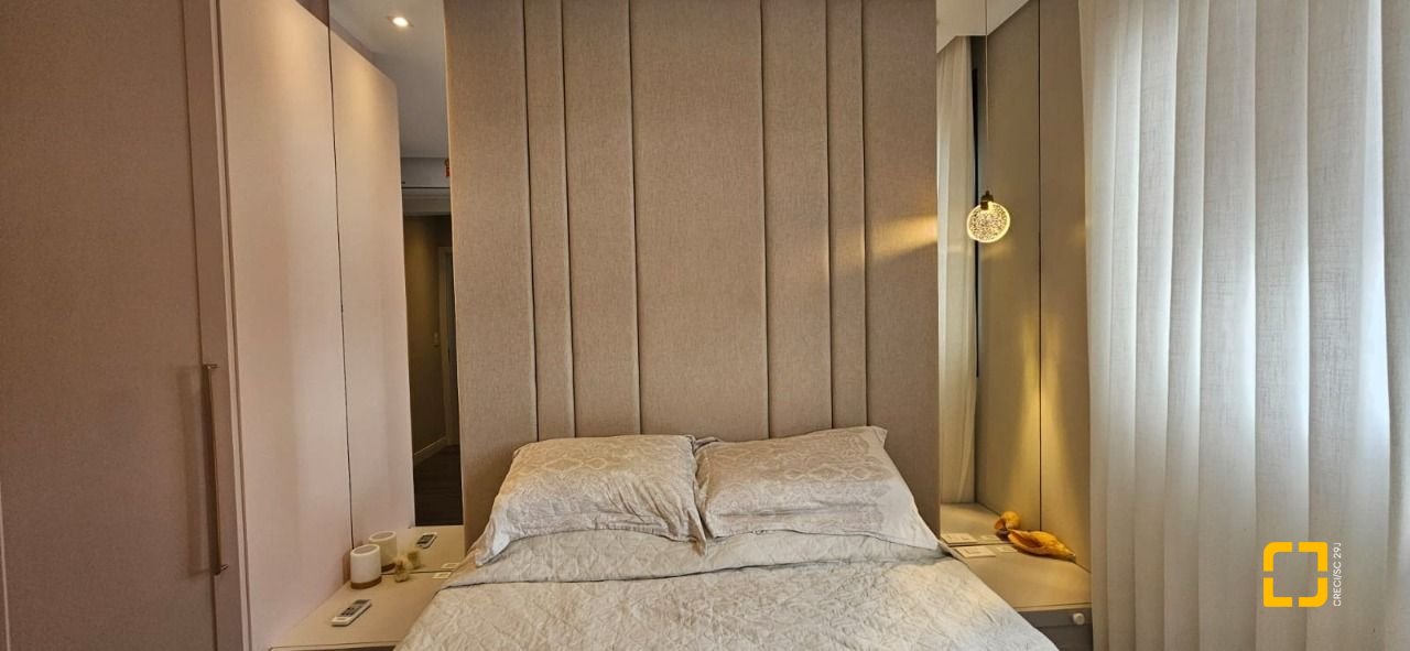 Apartamento com 63m², 3 quartos (sendo 1 suíte), 1 garagem, no bairro Trindade em Florianópolis