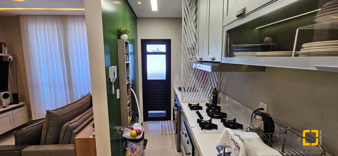Apartamento com 63m², 3 quartos (sendo 1 suíte), 1 garagem, no bairro Trindade em Florianópolis