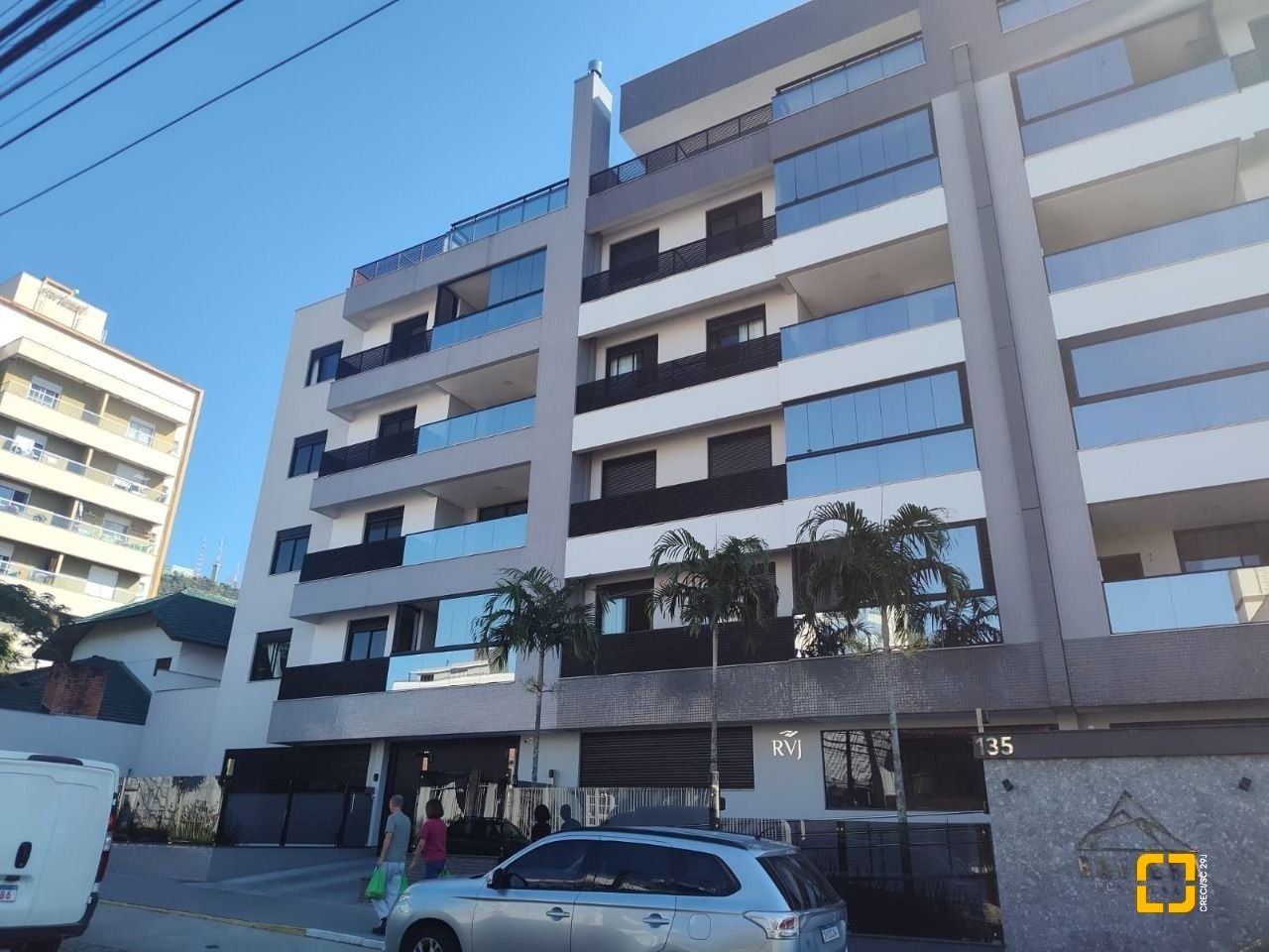 Apartamento com 63m², 3 quartos (sendo 1 suíte), 1 garagem, no bairro Trindade em Florianópolis