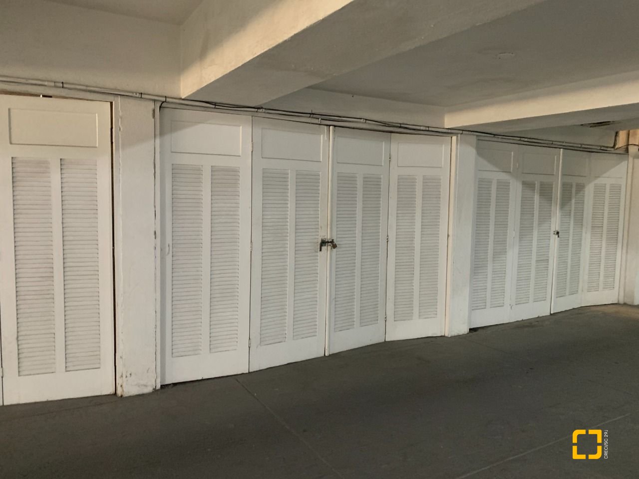 Apartamento com 176m², 5 quartos (sendo 1 suíte), 1 garagem, no bairro Centro em Florianópolis
