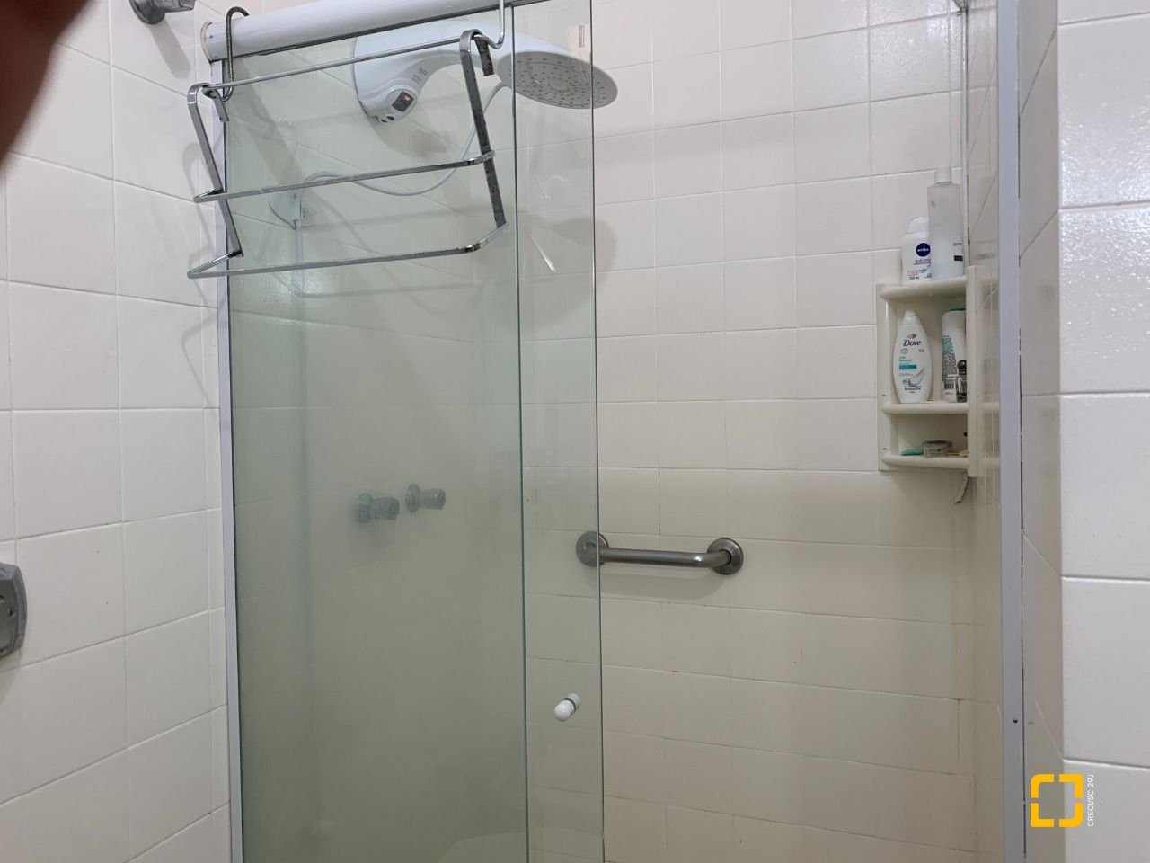 Apartamento com 176m², 5 quartos (sendo 1 suíte), 1 garagem, no bairro Centro em Florianópolis