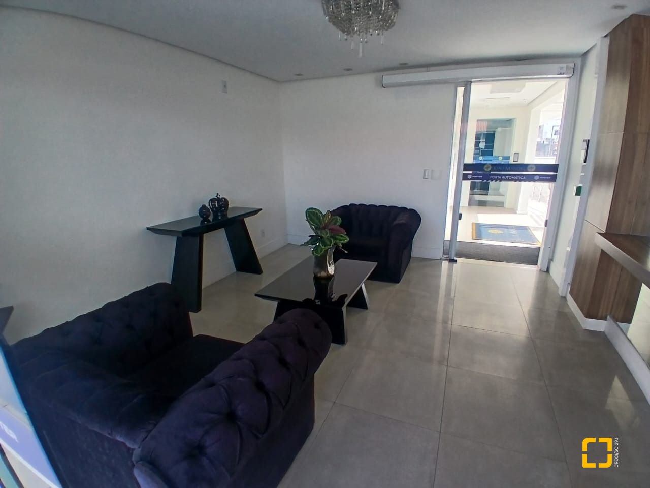 Apartamento com 76m², 2 quartos (sendo 1 suíte), 1 garagem, no bairro Bela Vista em São José