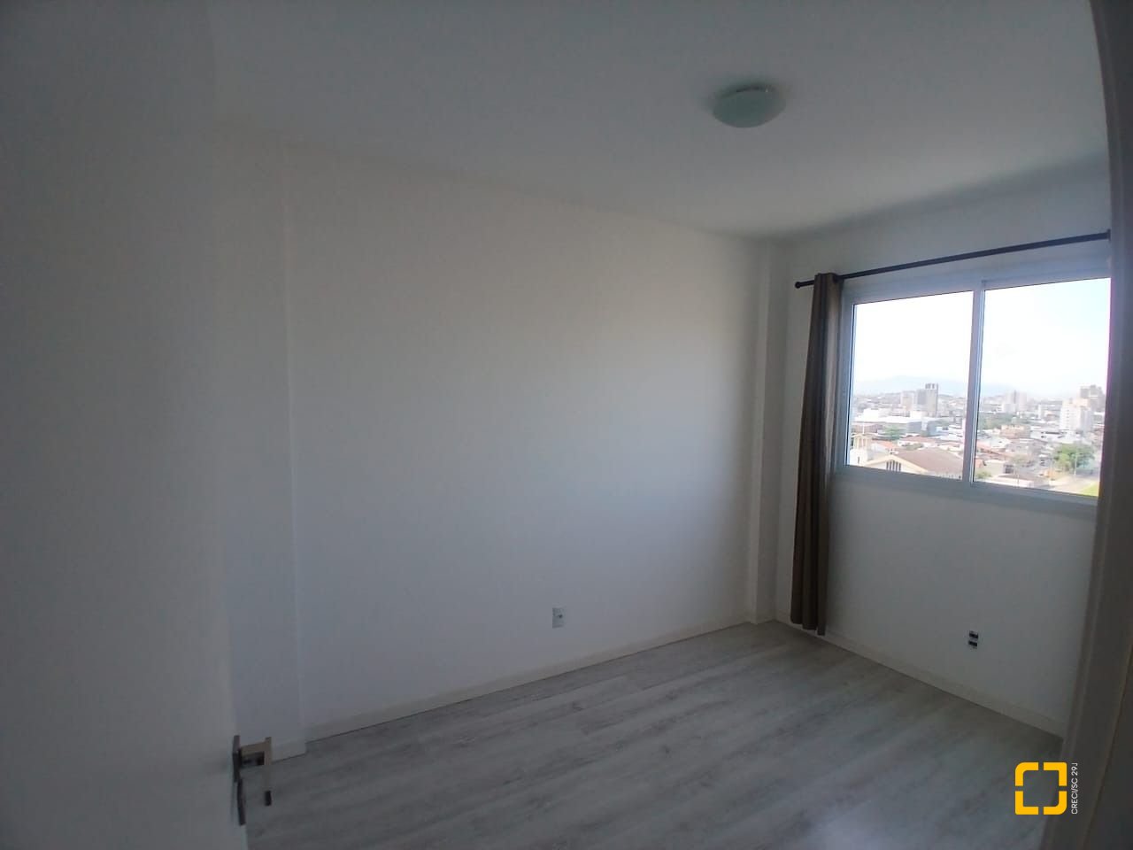 Apartamento com 76m², 2 quartos (sendo 1 suíte), 1 garagem, no bairro Bela Vista em São José