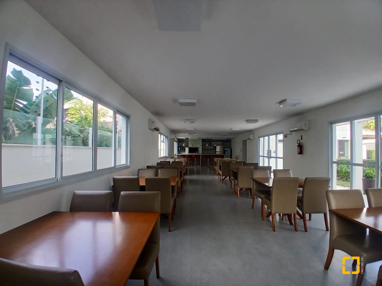 Apartamento com 76m², 2 quartos (sendo 1 suíte), 1 garagem, no bairro Bela Vista em São José