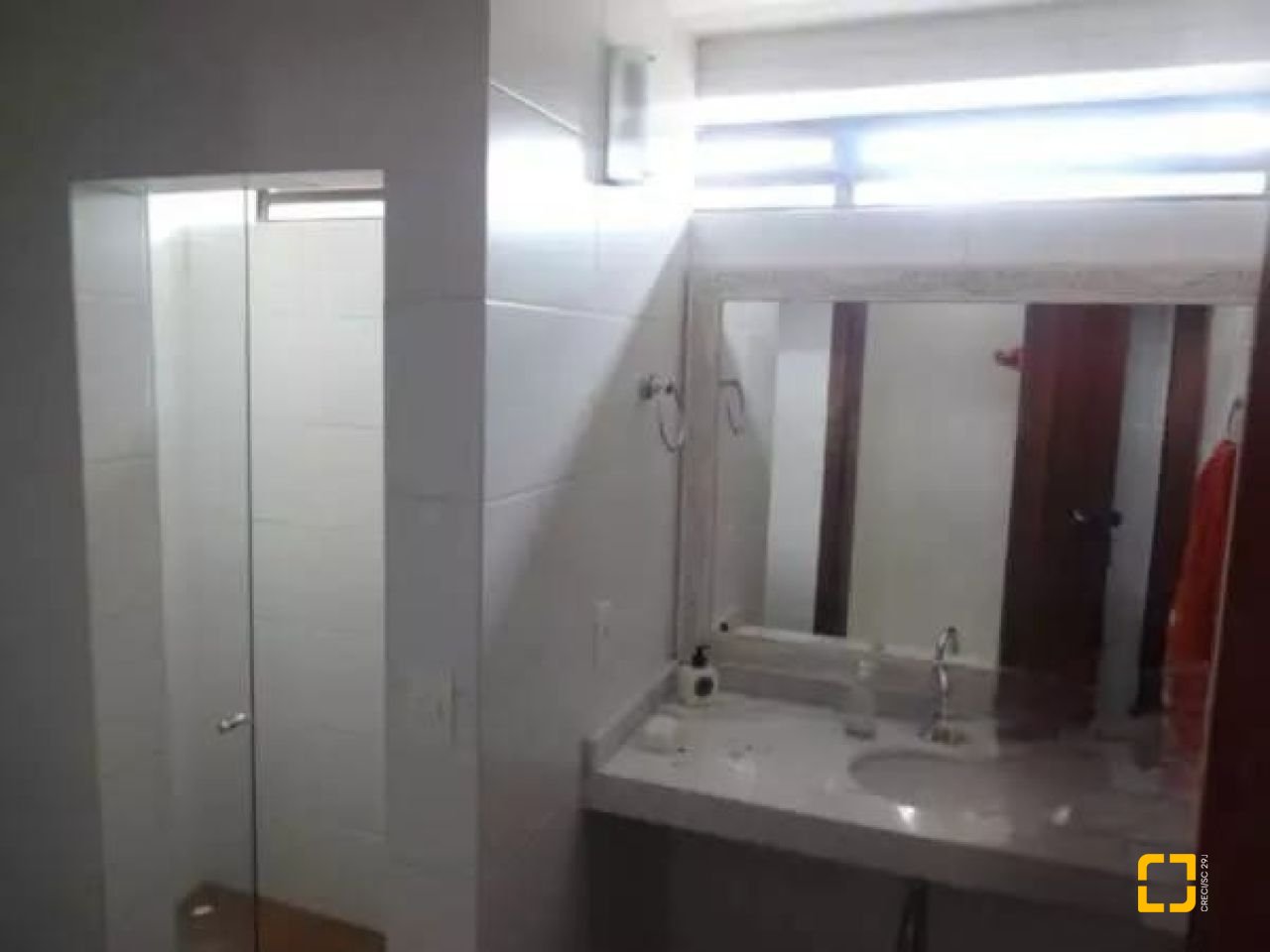 Casa com 542m², 6 quartos (sendo 3 suítes), 4 garagens, no bairro Itaguaçu em Florianópolis