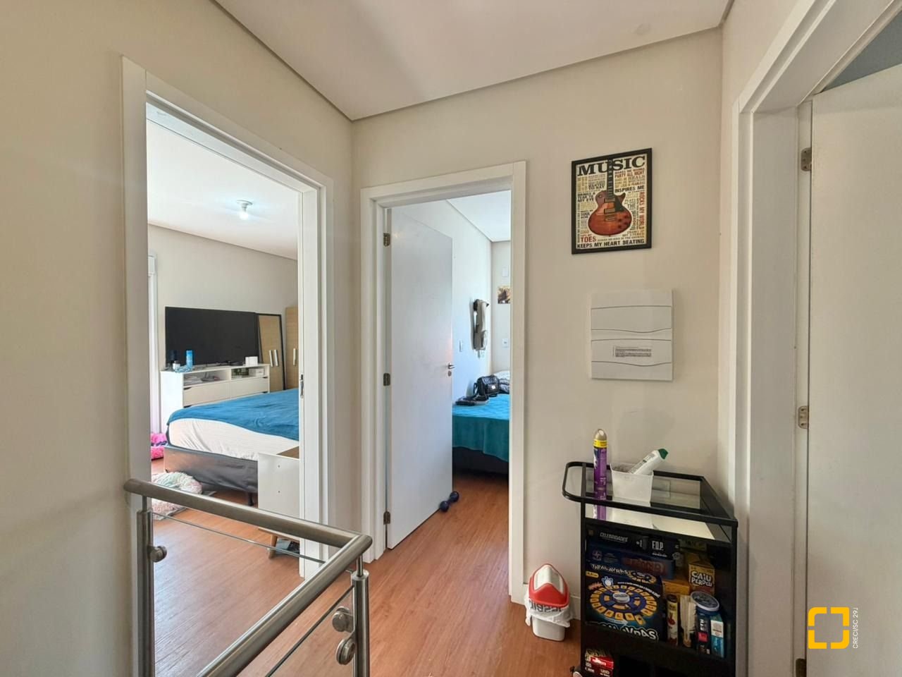 Casa com 124m², 6 quartos (sendo 3 suítes), 2 garagens, no bairro Cachoeira do Bom Jesus em Florianópolis