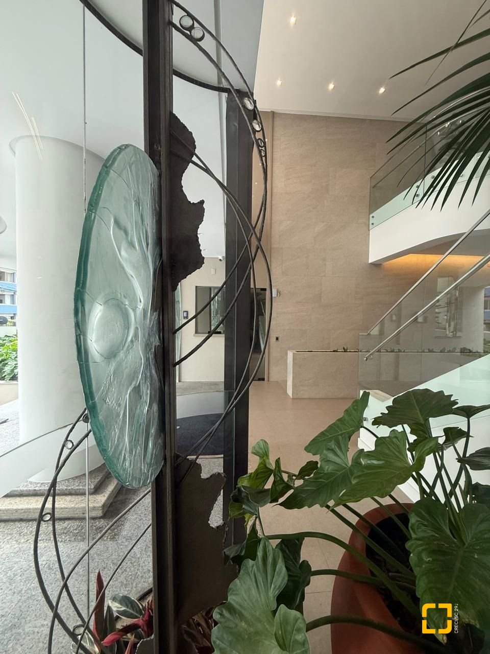 Apartamento com 123m², 4 quartos (sendo 1 suíte), 1 garagem, no bairro Centro em Florianópolis