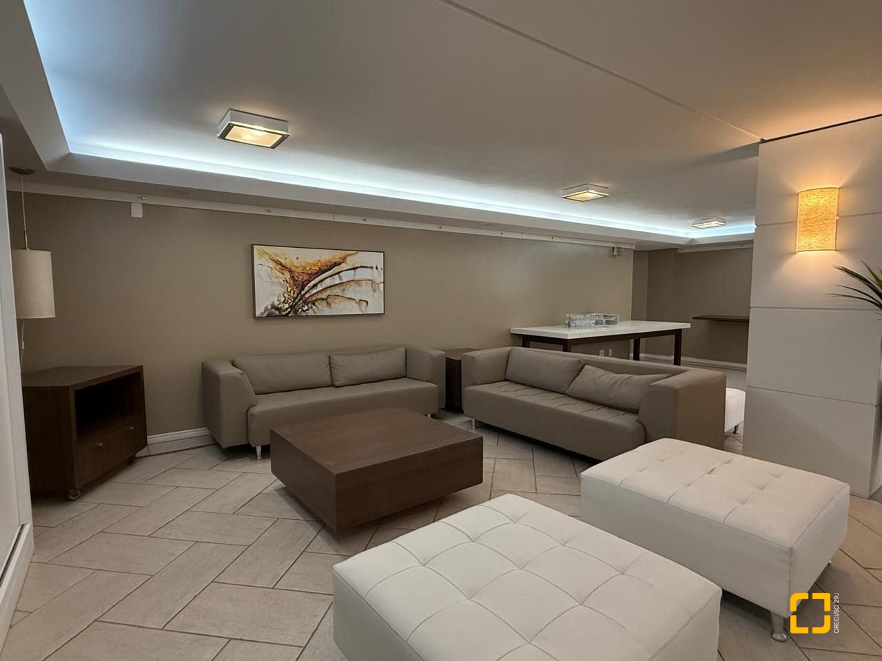 Apartamento com 123m², 4 quartos (sendo 1 suíte), 1 garagem, no bairro Centro em Florianópolis