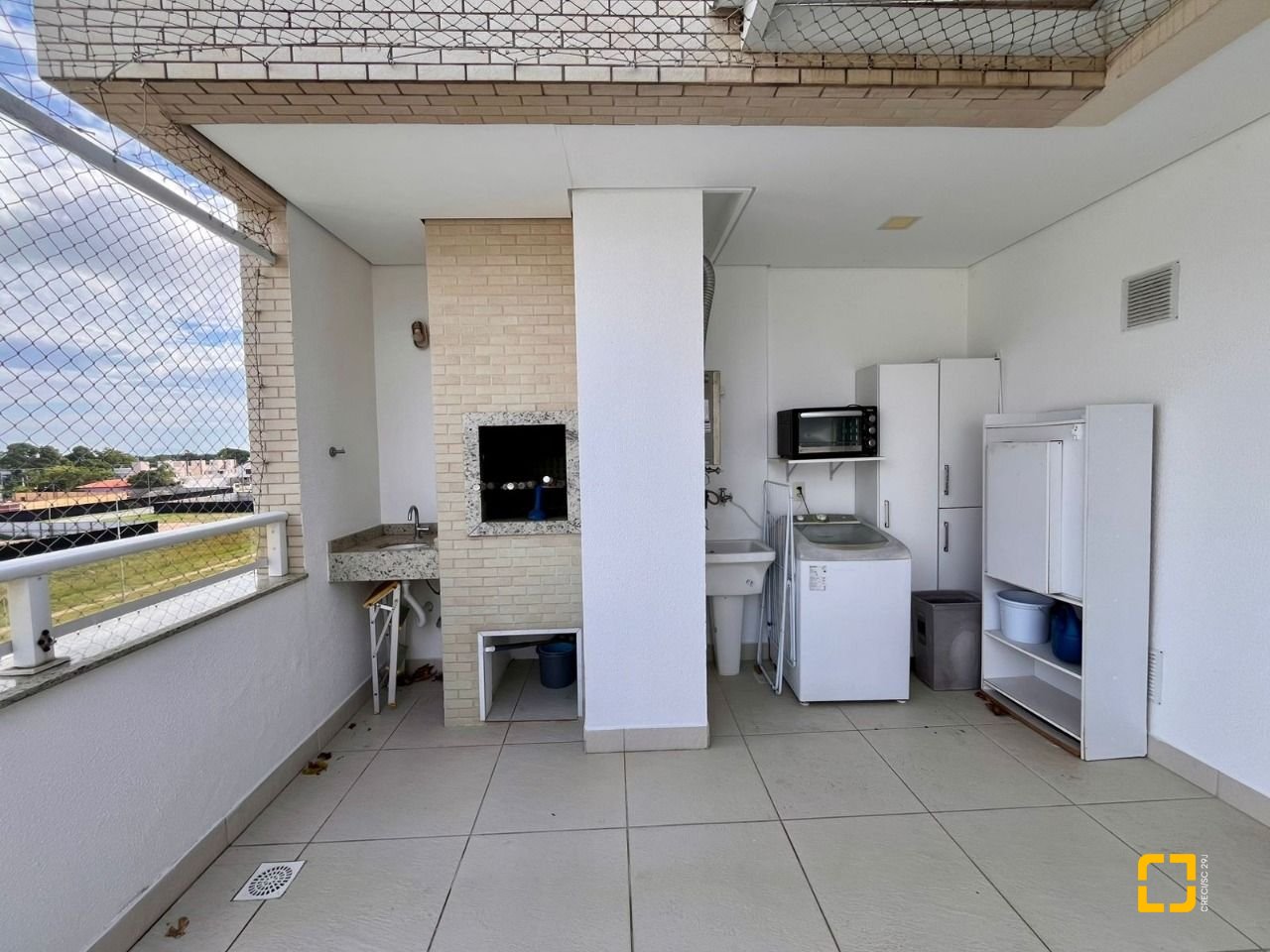 Cobertura com 80m², 1 quarto, 1 garagem, no bairro Campeche em Florianópolis