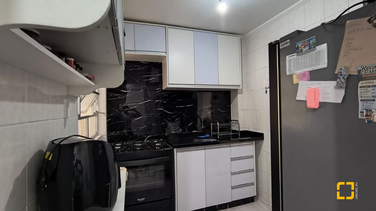 Apartamento com 74m², 3 quartos, 1 garagem, no bairro Capoeiras em Florianópolis