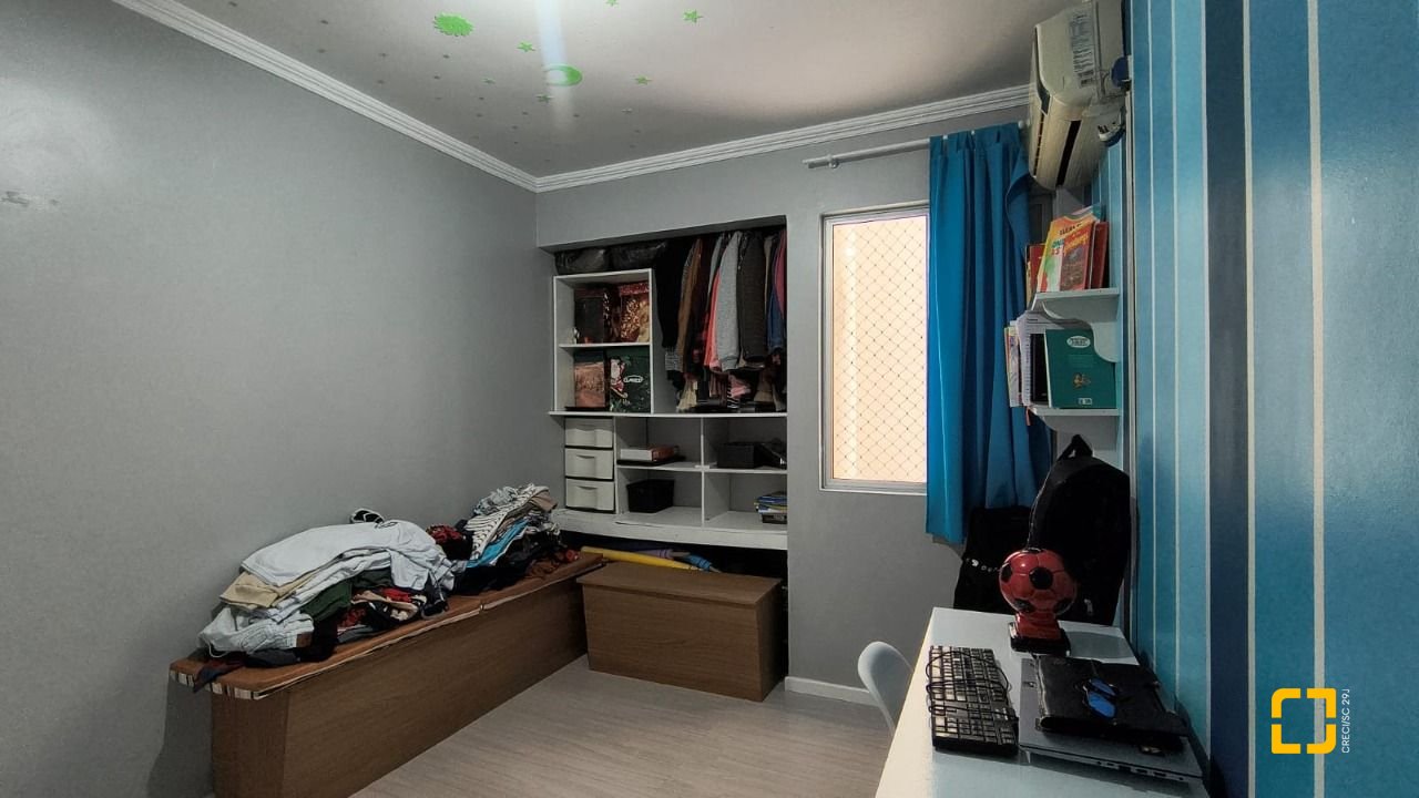 Apartamento com 74m², 3 quartos, 1 garagem, no bairro Capoeiras em Florianópolis