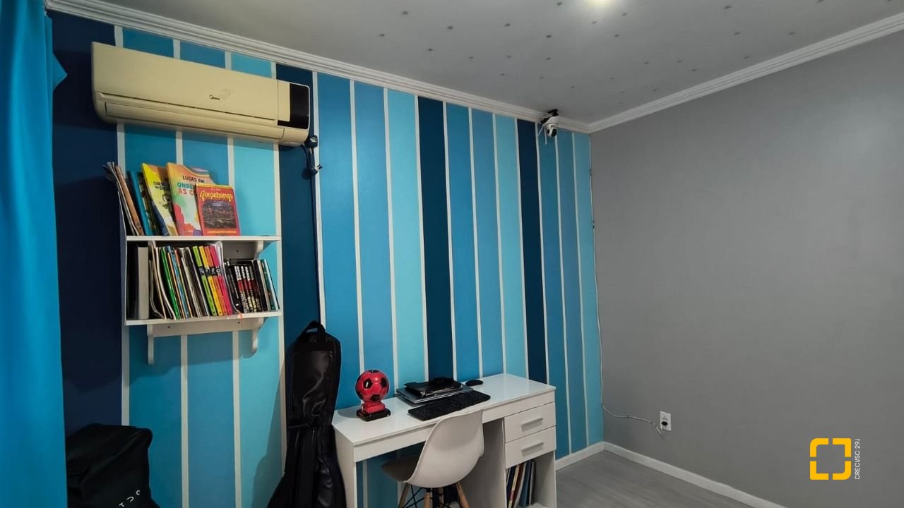 Apartamento com 74m², 3 quartos, 1 garagem, no bairro Capoeiras em Florianópolis
