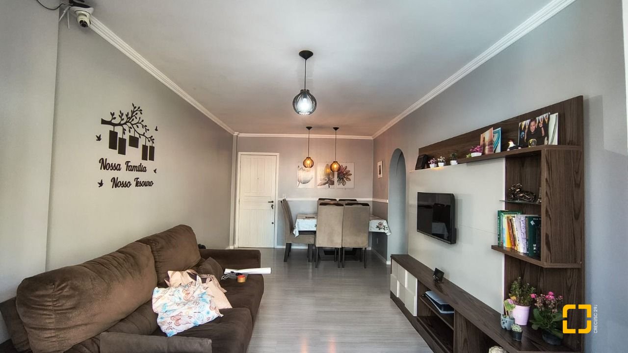 Apartamento com 74m², 3 quartos, 1 garagem, no bairro Capoeiras em Florianópolis