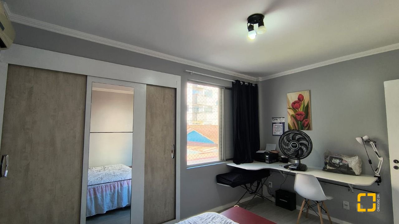 Apartamento com 74m², 3 quartos, 1 garagem, no bairro Capoeiras em Florianópolis