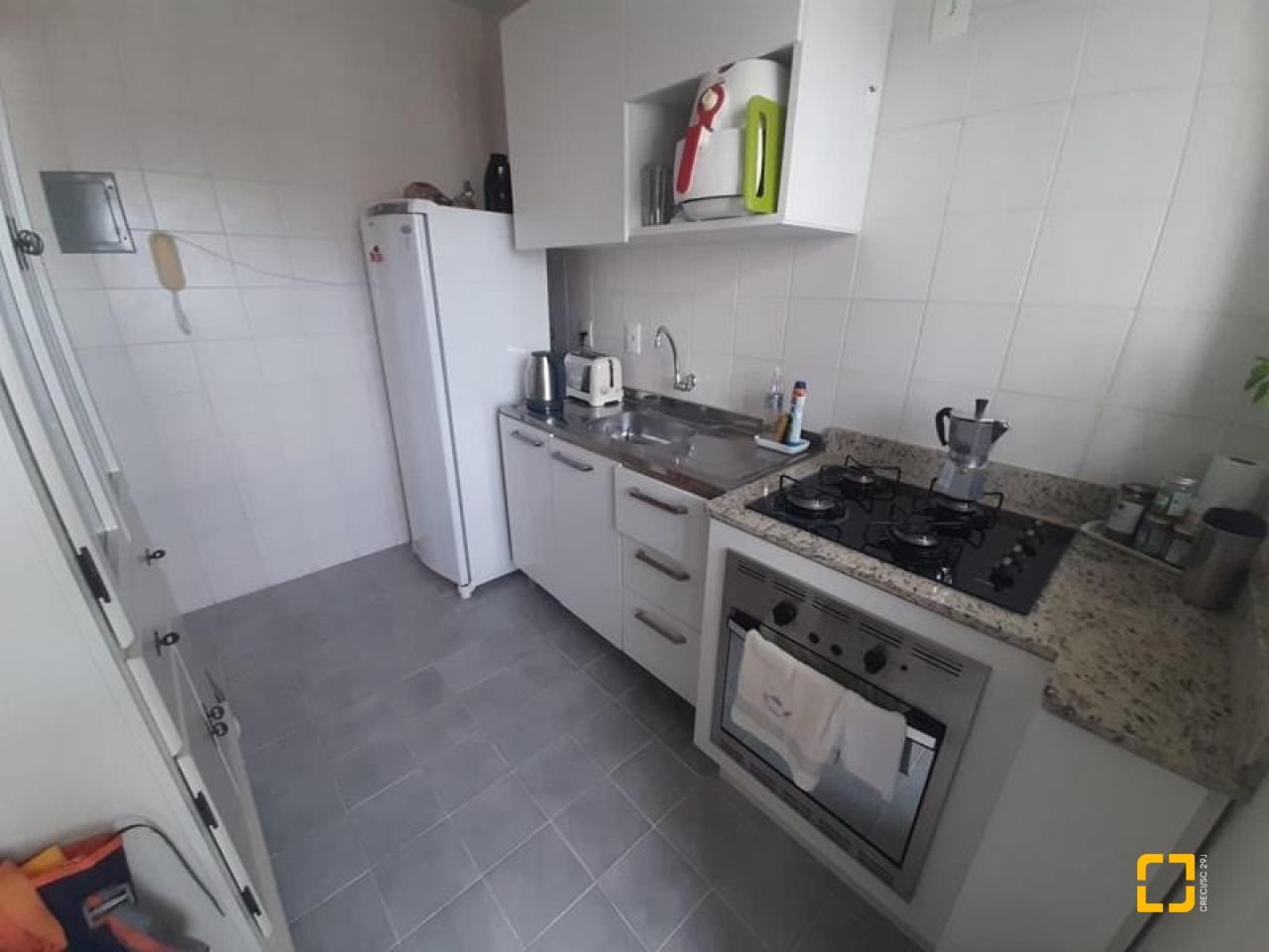 Apartamento com 50m², 2 quartos, no bairro Kobrasol II em São José