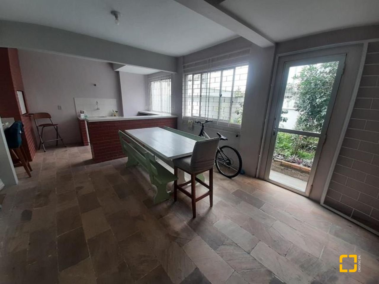 Apartamento com 50m², 2 quartos, no bairro Kobrasol II em São José