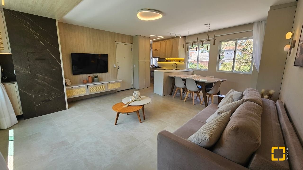 Apartamento com 84m², 3 quartos (sendo 1 suíte), 1 garagem, no bairro Jurerê em Florianópolis