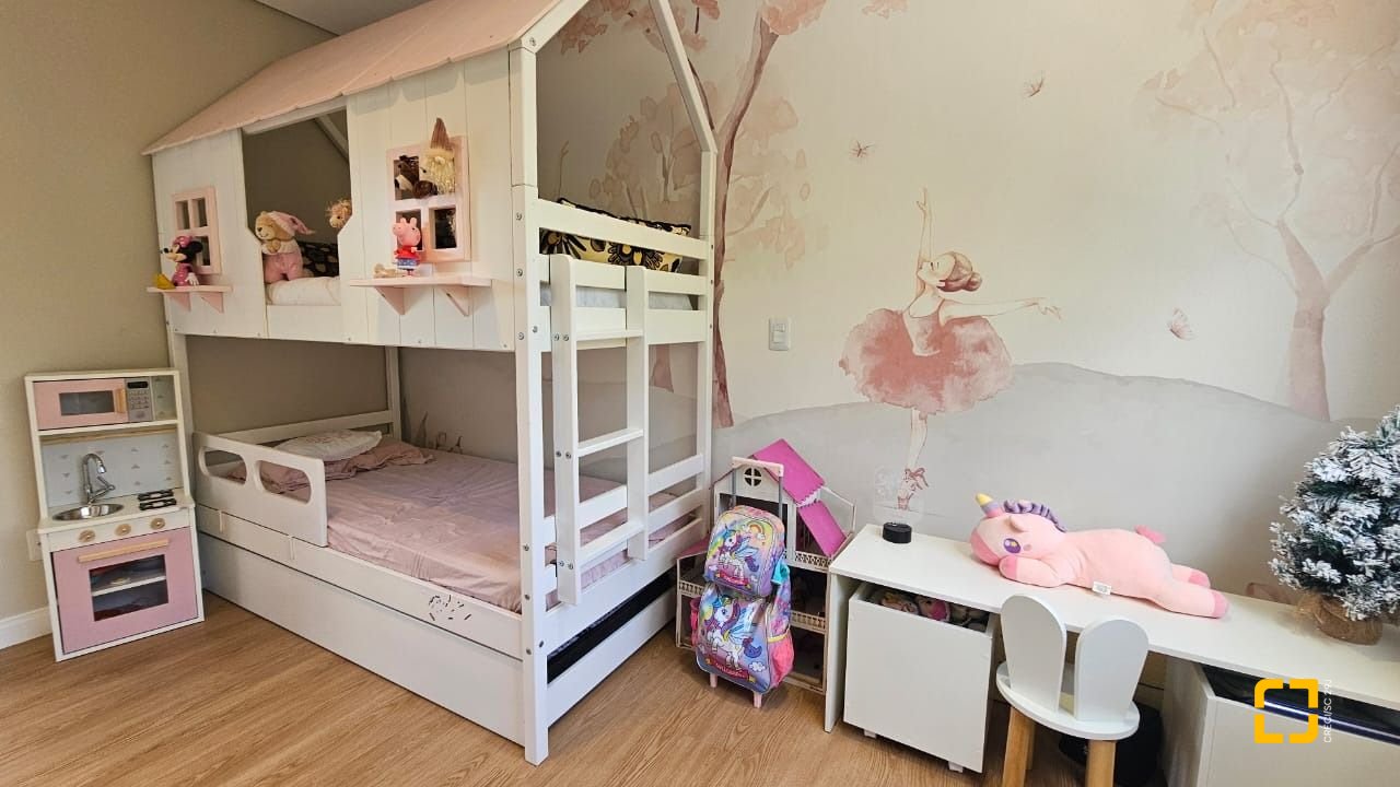 Apartamento com 84m², 3 quartos (sendo 1 suíte), 1 garagem, no bairro Jurerê em Florianópolis