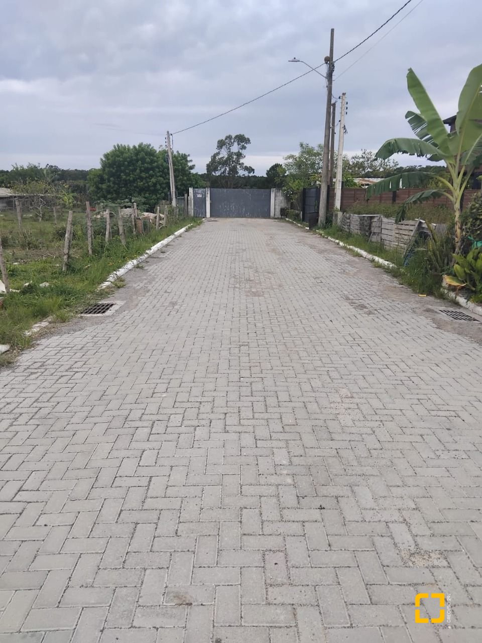 Terreno com 364m², no bairro São João do Rio Vermelho em Florianópolis