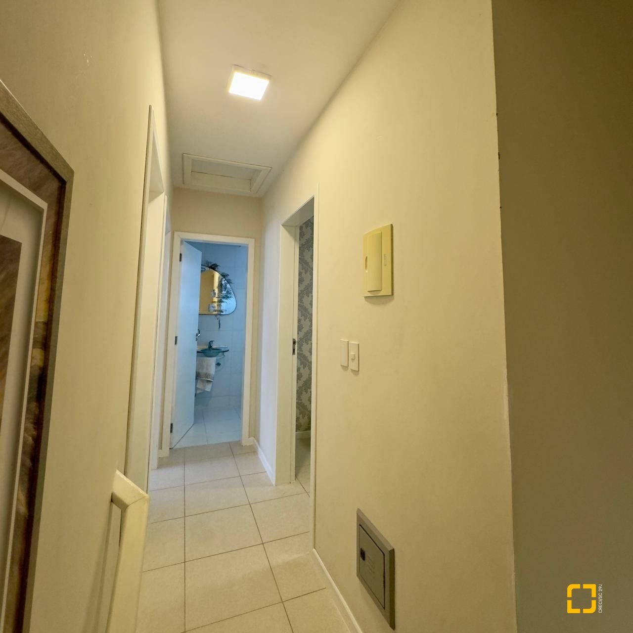 Casa com 169m², 6 quartos (sendo 1 suíte), 1 garagem, no bairro Campeche em Florianópolis