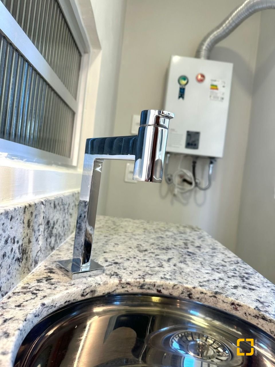 Apartamento com 43m², 1 quarto, no bairro Centro em Florianópolis
