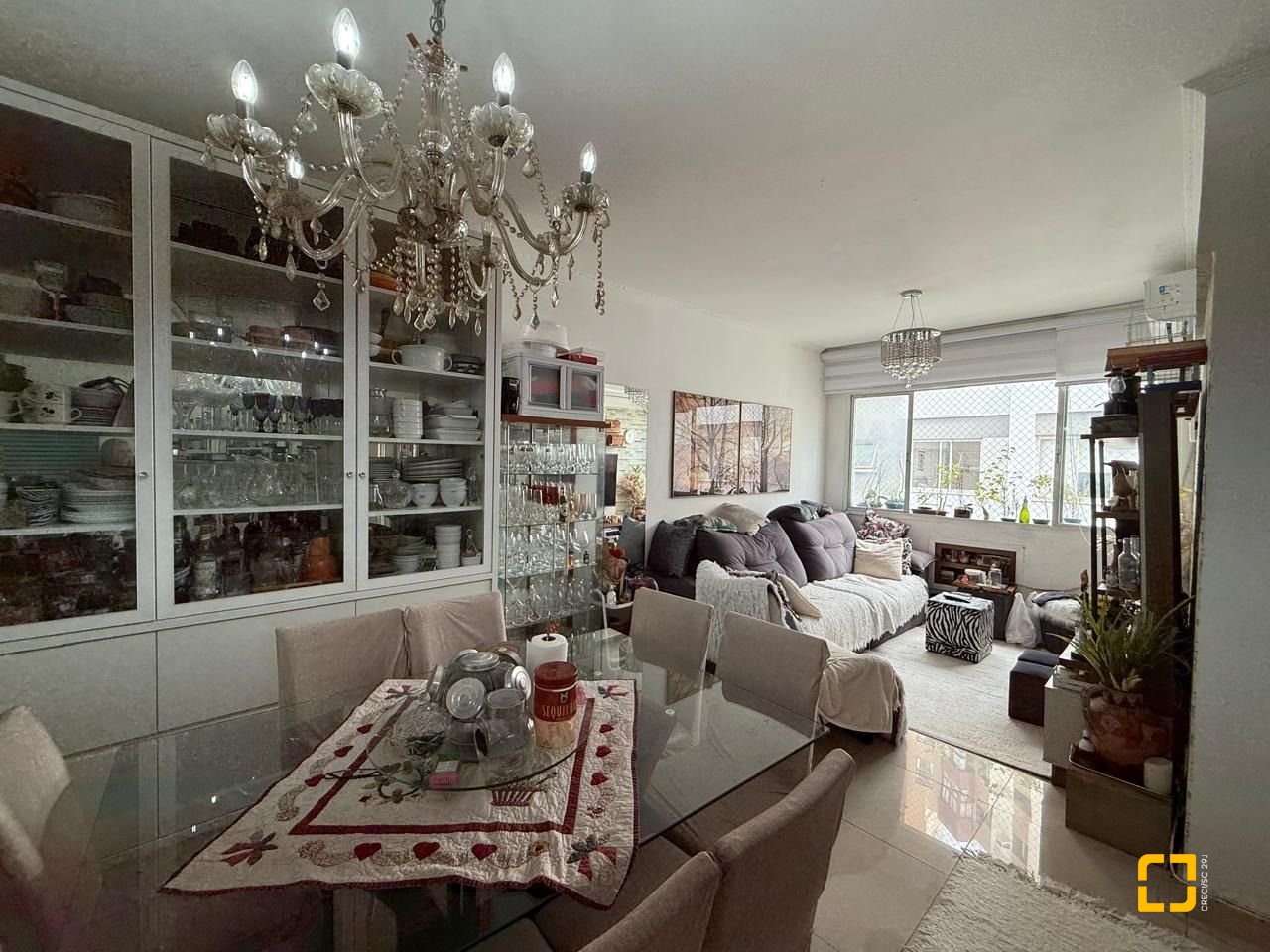 Apartamento com 104m², 3 quartos, 1 garagem, no bairro Centro em Florianópolis