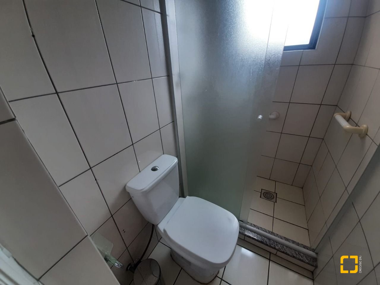 Apartamento com 89m², 3 quartos (sendo 1 suíte), 1 garagem, no bairro Kobrasol em São José