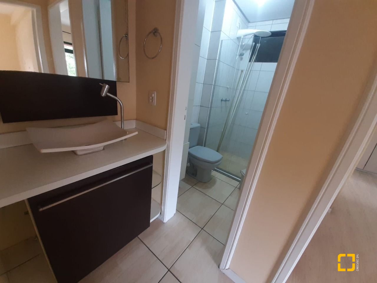Apartamento com 89m², 3 quartos (sendo 1 suíte), 1 garagem, no bairro Kobrasol em São José
