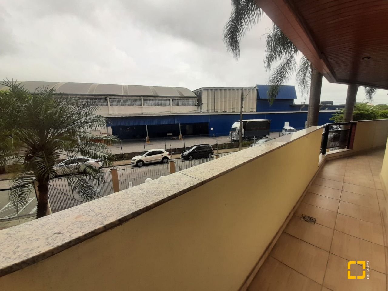 Apartamento com 89m², 3 quartos (sendo 1 suíte), 1 garagem, no bairro Kobrasol em São José