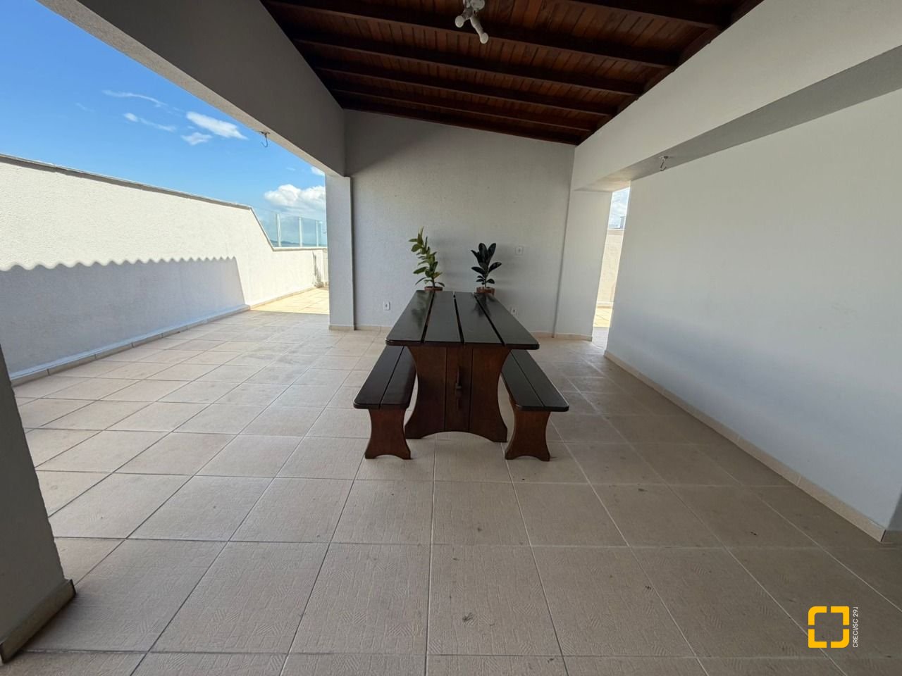 Apartamento com 78m², 2 quartos, 1 garagem, no bairro Centro em Florianópolis