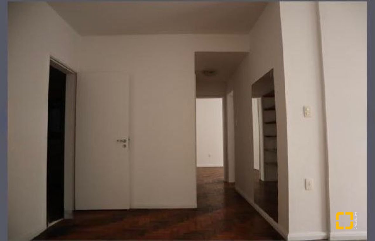Apartamento com 78m², 2 quartos, 1 garagem, no bairro Centro em Florianópolis