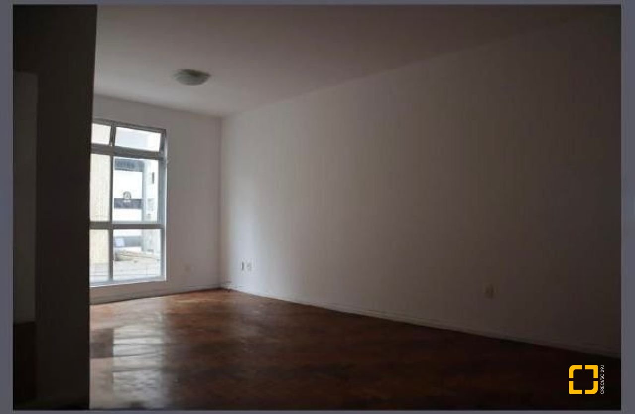 Apartamento com 78m², 2 quartos, 1 garagem, no bairro Centro em Florianópolis