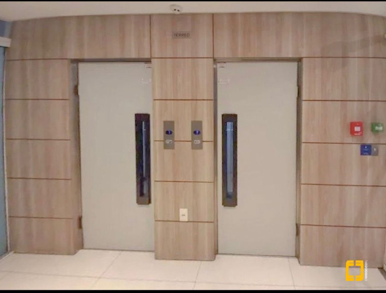 Apartamento com 78m², 2 quartos, 1 garagem, no bairro Centro em Florianópolis