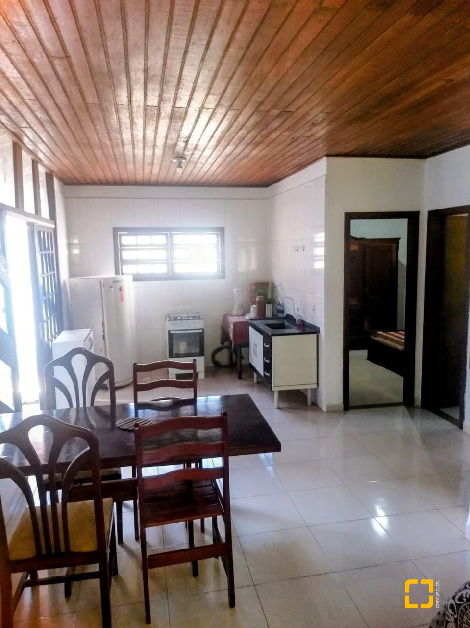 Casa com 68m², 2 quartos, 1 garagem, no bairro Ingleses em Florianópolis