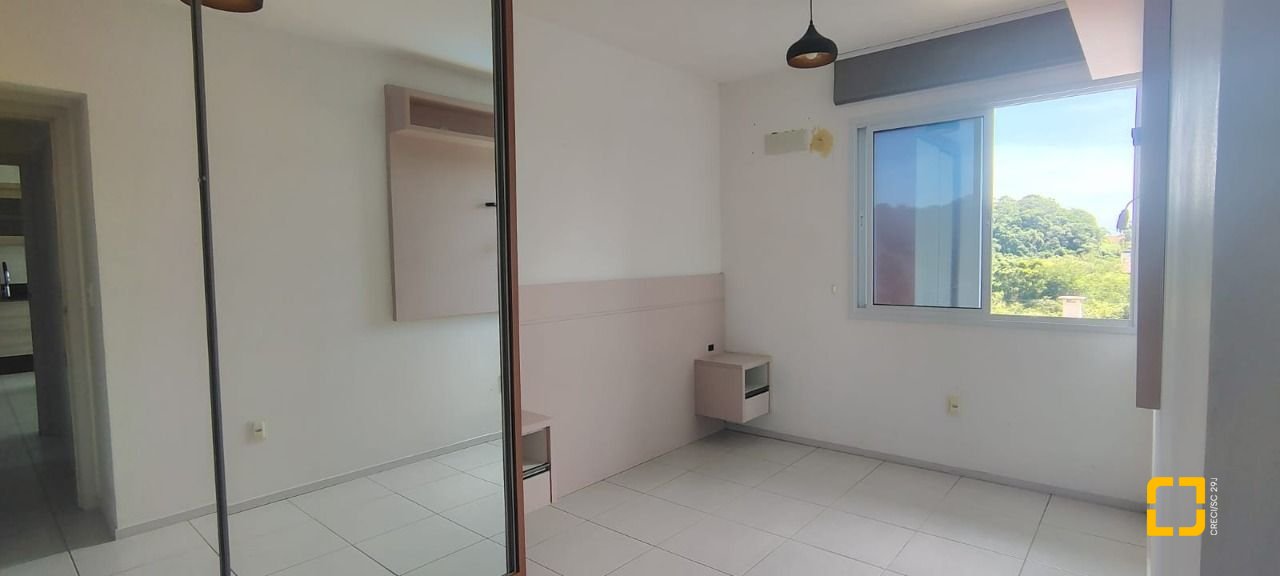 Apartamento com 68m², 3 quartos (sendo 1 suíte), 1 garagem, no bairro Canasvieiras em Florianópolis