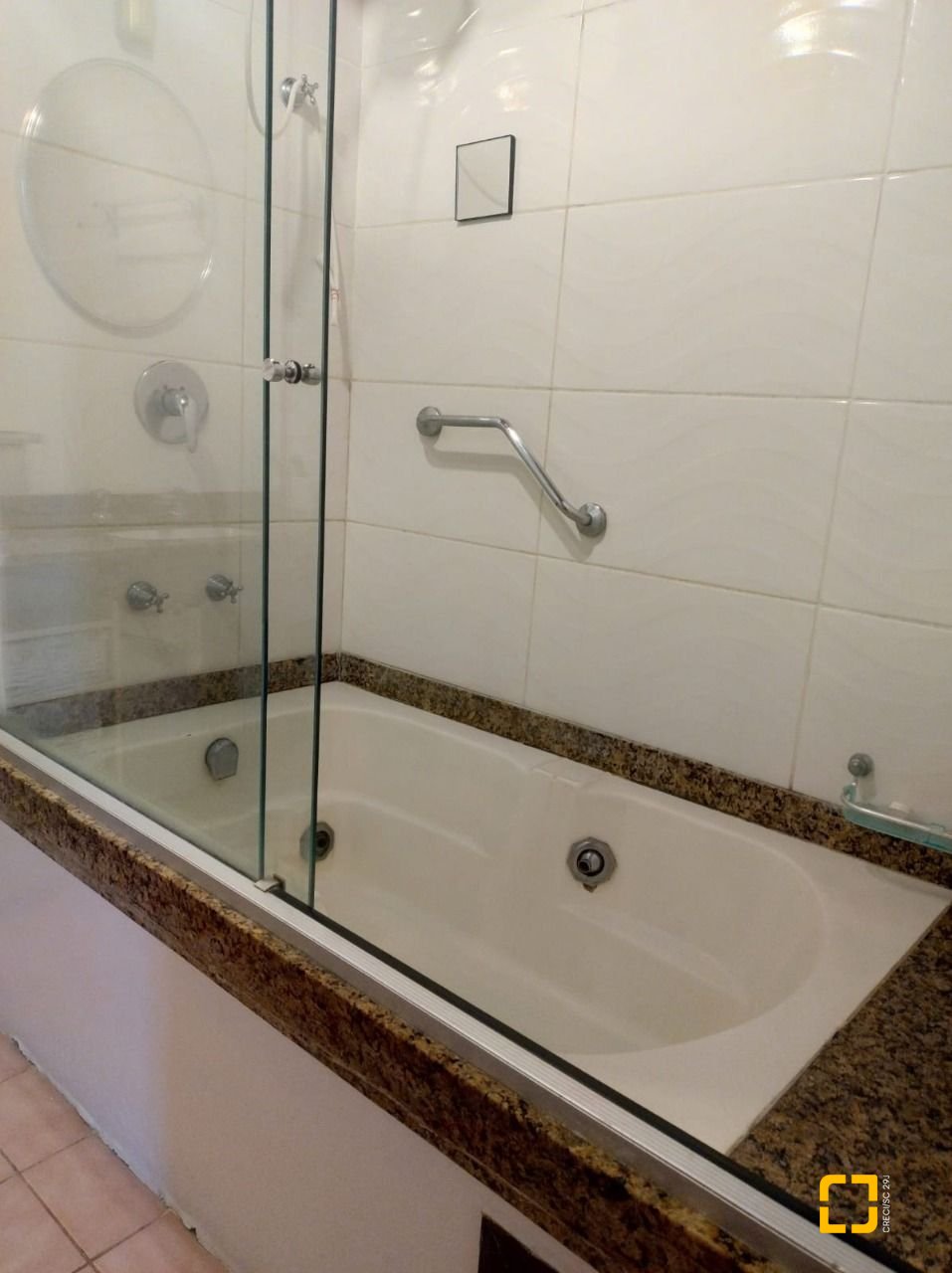 Apartamento com 112m², 4 quartos (sendo 1 suíte), 1 garagem, no bairro Ingleses em Florianópolis