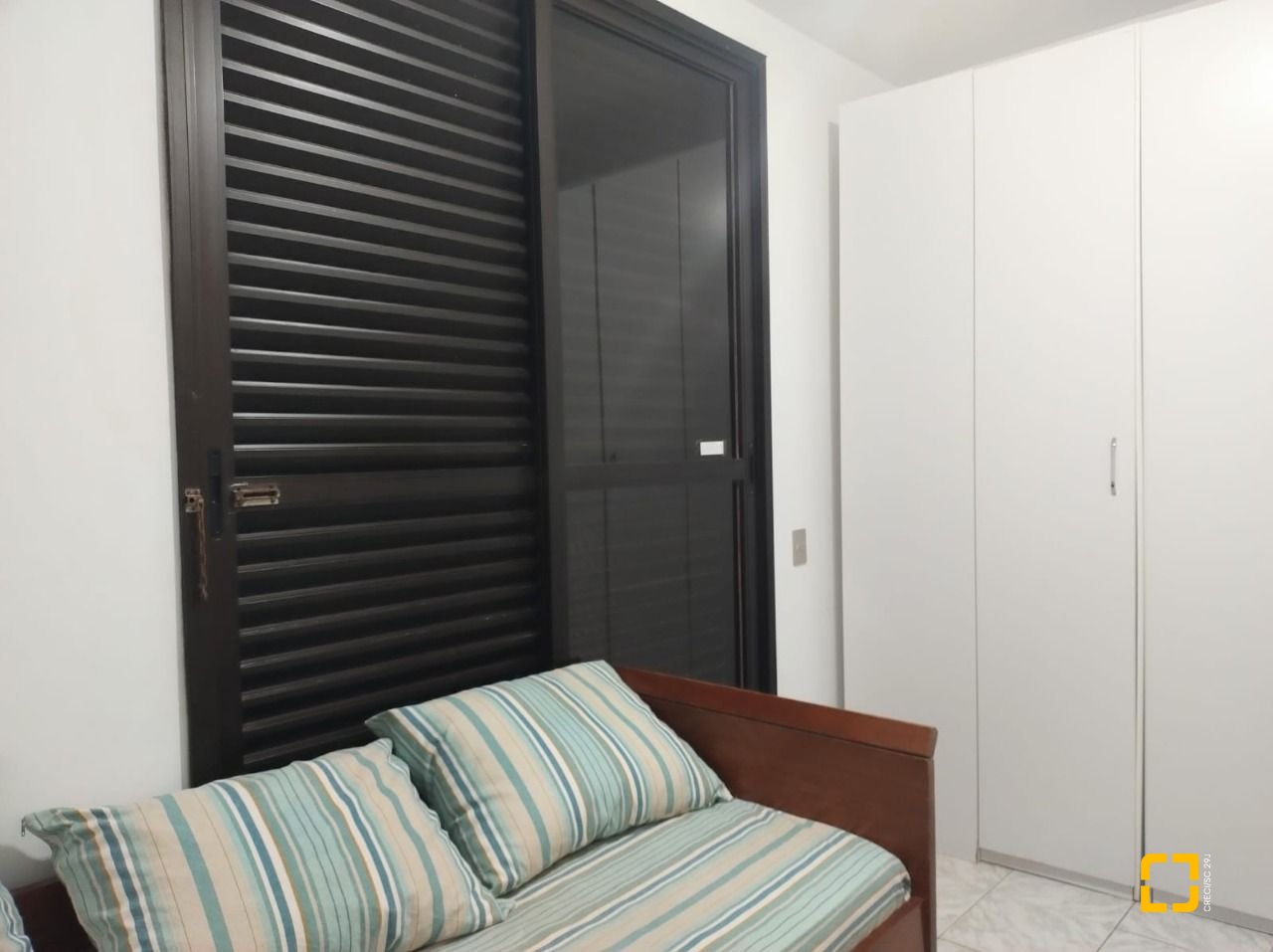 Apartamento com 112m², 4 quartos (sendo 1 suíte), 1 garagem, no bairro Ingleses em Florianópolis