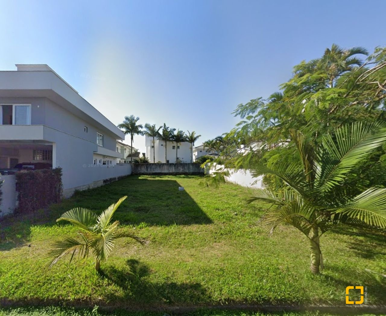 Terreno com 450m², no bairro Jurerê Internacional em Florianópolis