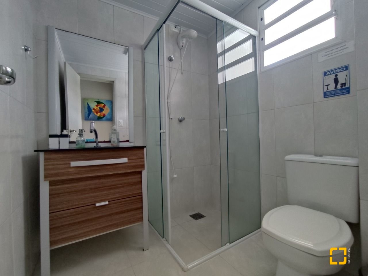 Casa com 119m², 3 quartos (sendo 1 suíte), 2 garagens, no bairro Daniela em Florianópolis
