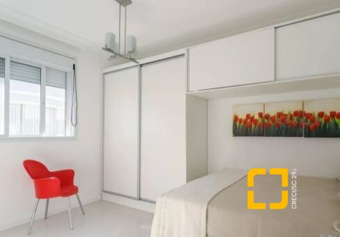 Apartamento com 144m², 6 quartos (sendo 2 suítes), 2 garagens, no bairro Jurerê Internacional em Florianópolis