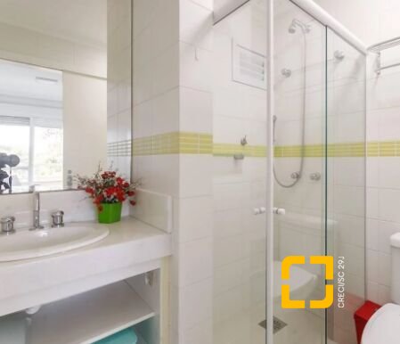 Apartamento com 144m², 6 quartos (sendo 2 suítes), 2 garagens, no bairro Jurerê Internacional em Florianópolis