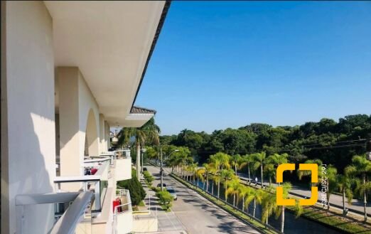 Apartamento com 144m², 6 quartos (sendo 2 suítes), 2 garagens, no bairro Jurerê Internacional em Florianópolis