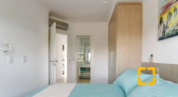 Apartamento com 144m², 6 quartos (sendo 2 suítes), 2 garagens, no bairro Jurerê Internacional em Florianópolis