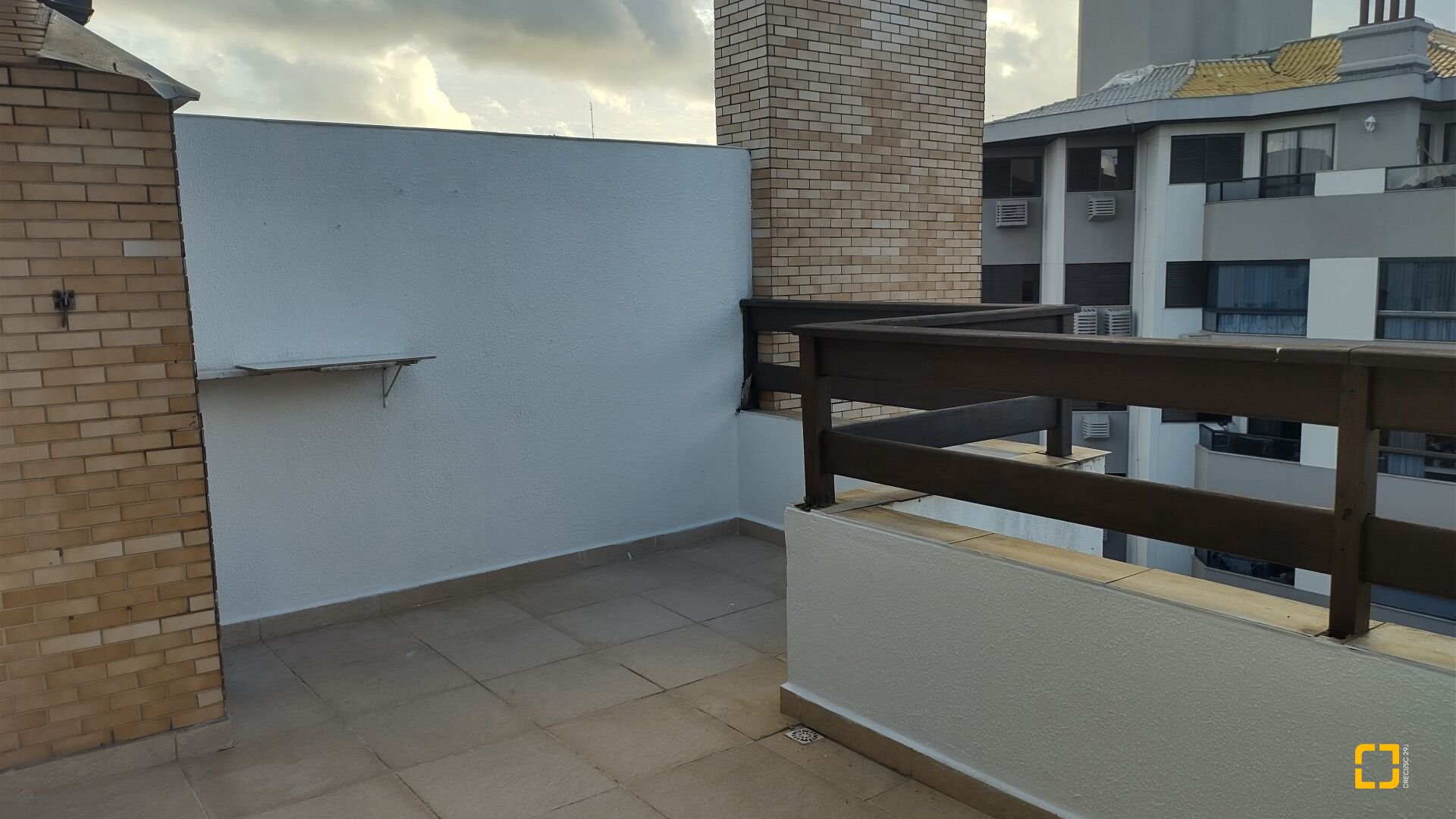 Cobertura com 108m², 3 quartos (sendo 1 suíte), 2 garagens, no bairro Jurerê Internacional em Florianópolis