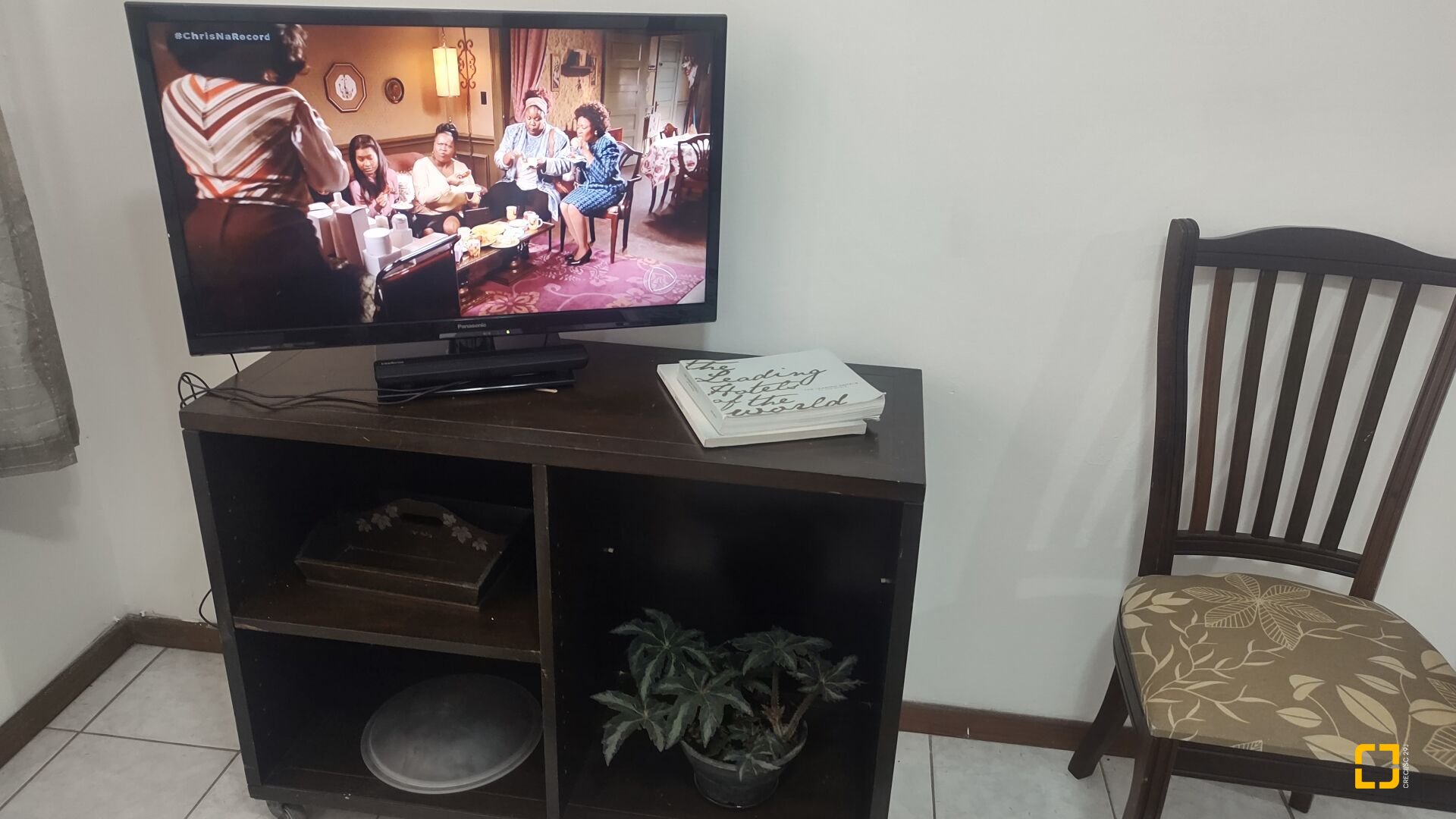 Cobertura com 108m², 3 quartos (sendo 1 suíte), 2 garagens, no bairro Jurerê Internacional em Florianópolis